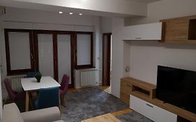 Iridium Apartment